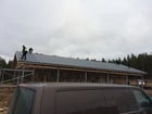 Peltikatonteko PRP:n miehet kökäs. 360m2 kattoa listoineen aikaa meni 1h.15min